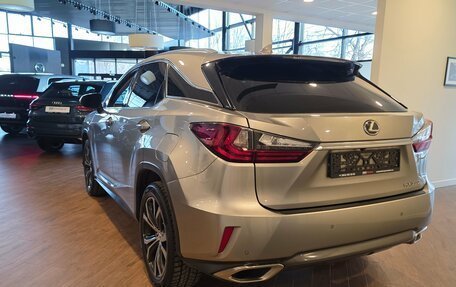 Lexus RX IV рестайлинг, 2016 год, 3 450 000 рублей, 6 фотография