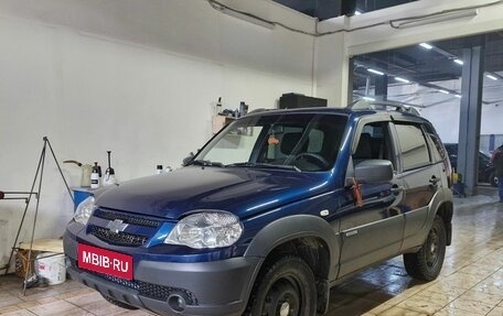 Chevrolet Niva I рестайлинг, 2017 год, 865 000 рублей, 1 фотография