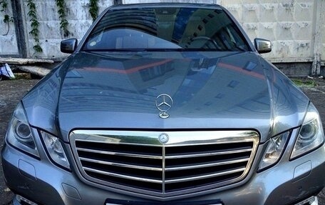 Mercedes-Benz E-Класс, 2010 год, 1 820 000 рублей, 1 фотография