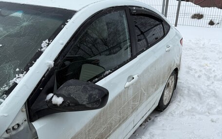 Hyundai Solaris II рестайлинг, 2016 год, 470 000 рублей, 13 фотография