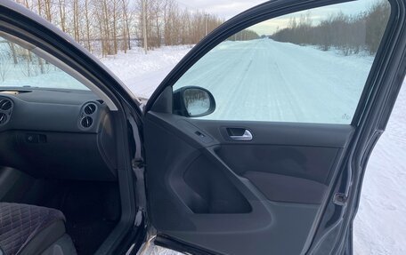 Volkswagen Tiguan I, 2011 год, 970 000 рублей, 12 фотография