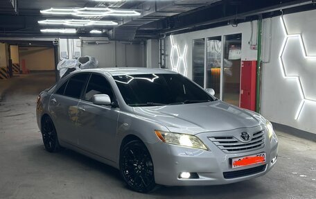 Toyota Camry, 2007 год, 1 165 000 рублей, 3 фотография