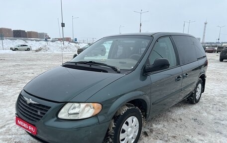 Chrysler Voyager IV, 2002 год, 440 000 рублей, 3 фотография