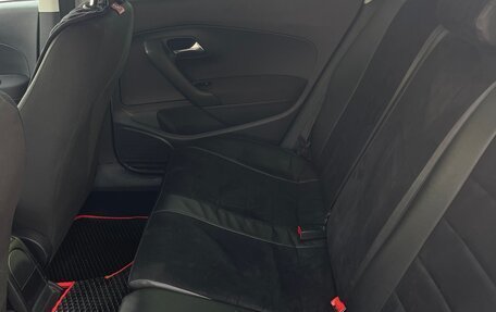 Volkswagen Polo VI (EU Market), 2011 год, 700 000 рублей, 7 фотография