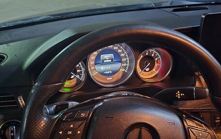 Mercedes-Benz E-Класс, 2015 год, 2 100 000 рублей, 9 фотография