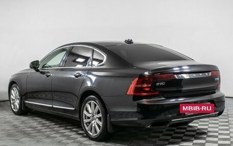 Volvo S90 II рестайлинг, 2017 год, 2 350 000 рублей, 7 фотография