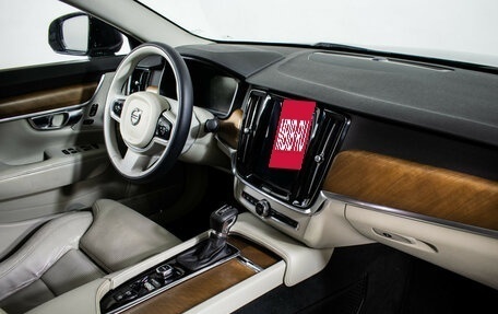 Volvo S90 II рестайлинг, 2017 год, 2 350 000 рублей, 10 фотография