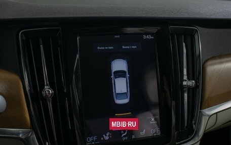 Volvo S90 II рестайлинг, 2017 год, 2 350 000 рублей, 16 фотография