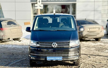 Volkswagen Caravelle T6 рестайлинг, 2018 год, 3 800 000 рублей, 2 фотография
