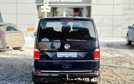 Volkswagen Caravelle T6 рестайлинг, 2018 год, 3 800 000 рублей, 5 фотография