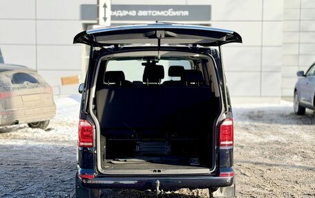 Volkswagen Caravelle T6 рестайлинг, 2018 год, 3 800 000 рублей, 6 фотография