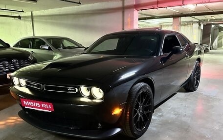 Dodge Challenger III рестайлинг 2, 2019 год, 5 190 000 рублей, 2 фотография