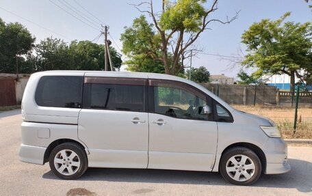 Nissan Serena III, 2009 год, 940 000 рублей, 4 фотография