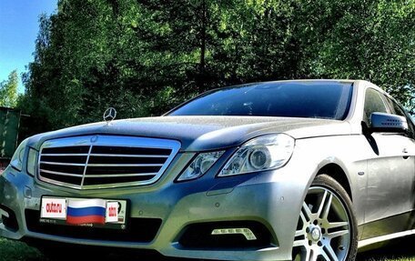 Mercedes-Benz E-Класс, 2010 год, 1 820 000 рублей, 12 фотография