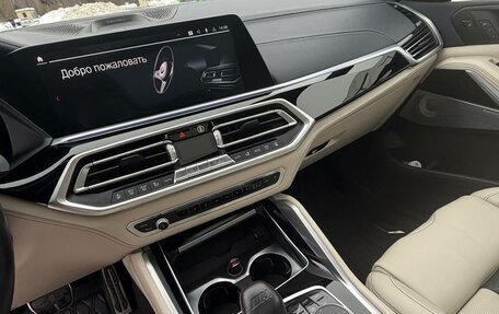 BMW X5 M, 2020 год, 8 900 000 рублей, 15 фотография