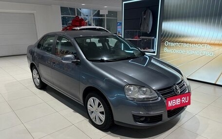 Volkswagen Jetta VI, 2008 год, 499 000 рублей, 3 фотография