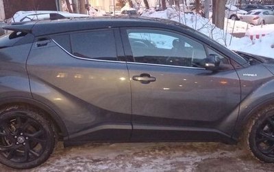 Toyota C-HR I рестайлинг, 2018 год, 2 200 000 рублей, 1 фотография