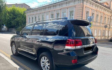 Toyota Land Cruiser 200, 2015 год, 5 500 000 рублей, 1 фотография