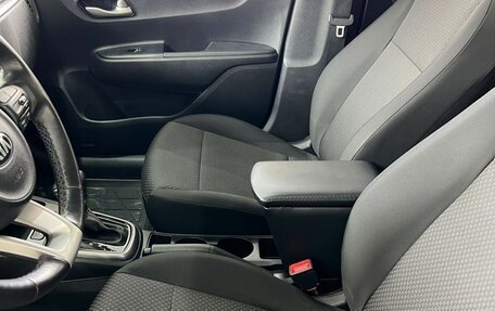 KIA Rio IV, 2021 год, 1 710 000 рублей, 10 фотография