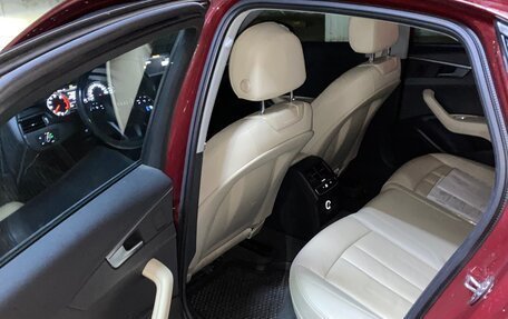 Audi A4, 2017 год, 1 576 000 рублей, 7 фотография