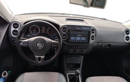 Volkswagen Tiguan I, 2015 год, 1 120 000 рублей, 5 фотография