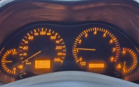 Toyota Avensis III рестайлинг, 2005 год, 579 000 рублей, 12 фотография