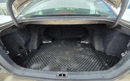 Toyota Avensis III рестайлинг, 2005 год, 579 000 рублей, 16 фотография