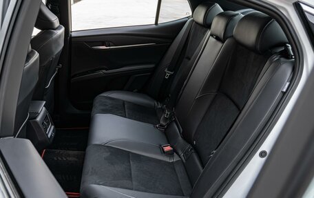 Toyota Camry, 2025 год, 4 560 000 рублей, 9 фотография