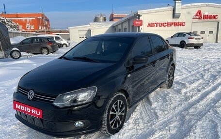 Volkswagen Polo VI (EU Market), 2012 год, 570 000 рублей, 2 фотография