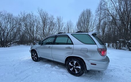 Lexus RX IV рестайлинг, 1999 год, 1 500 000 рублей, 12 фотография