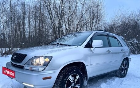 Lexus RX IV рестайлинг, 1999 год, 1 500 000 рублей, 9 фотография