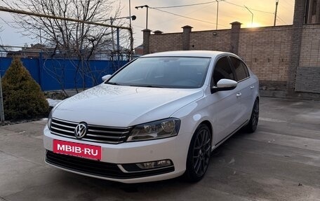 Volkswagen Passat B7, 2011 год, 1 200 000 рублей, 2 фотография
