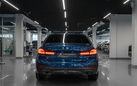 BMW 5 серия, 2021 год, 5 240 000 рублей, 6 фотография