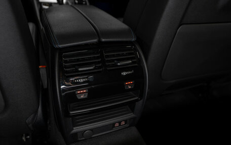 BMW 5 серия, 2021 год, 5 240 000 рублей, 14 фотография