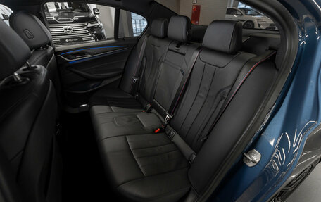 BMW 5 серия, 2021 год, 5 240 000 рублей, 13 фотография