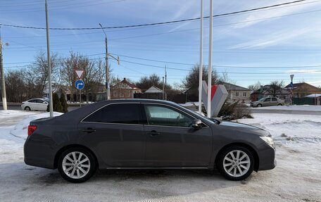 Toyota Camry, 2014 год, 1 750 000 рублей, 2 фотография