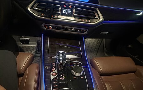 BMW X5, 2018 год, 5 850 000 рублей, 14 фотография