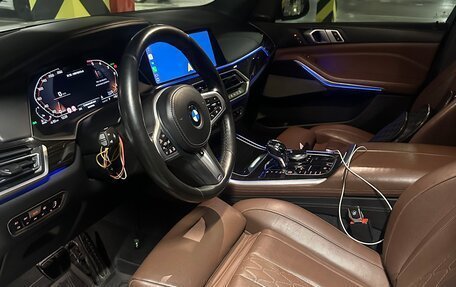 BMW X5, 2018 год, 5 850 000 рублей, 13 фотография