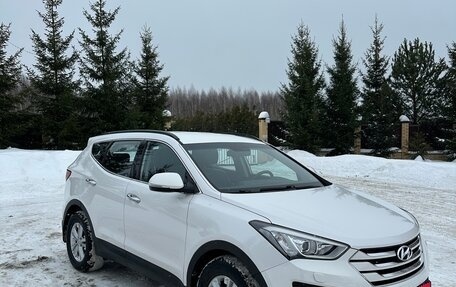 Hyundai Santa Fe III рестайлинг, 2015 год, 2 200 000 рублей, 1 фотография