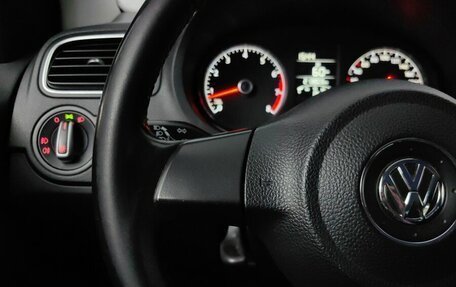 Volkswagen Polo VI (EU Market), 2015 год, 679 000 рублей, 17 фотография