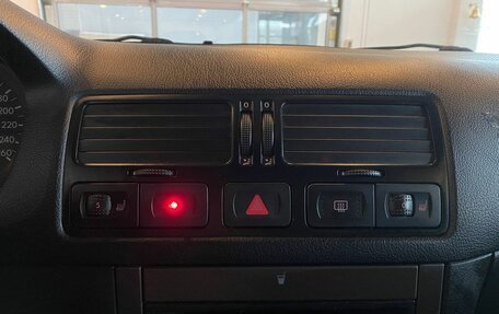 Volkswagen Bora, 2002 год, 247 000 рублей, 14 фотография