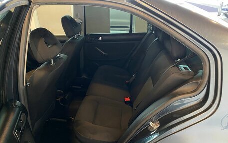 Volkswagen Bora, 2002 год, 247 000 рублей, 24 фотография