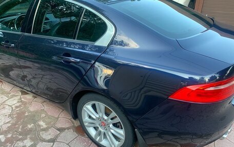 Jaguar XE I рестайлинг, 2016 год, 1 500 000 рублей, 7 фотография