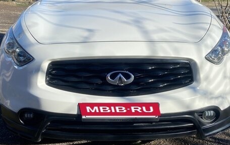 Infiniti FX II, 2009 год, 1 250 000 рублей, 8 фотография