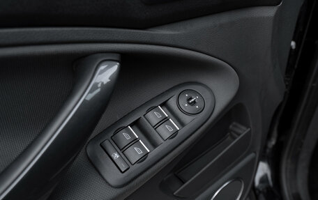 Ford Kuga III, 2011 год, 975 000 рублей, 16 фотография