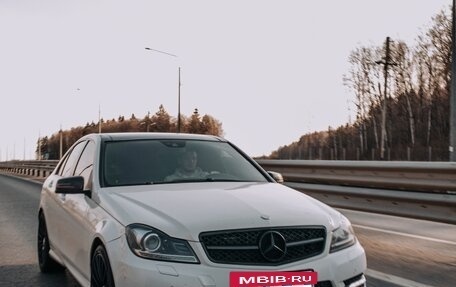 Mercedes-Benz C-Класс, 2012 год, 1 199 000 рублей, 9 фотография
