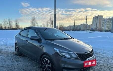KIA Rio III рестайлинг, 2017 год, 990 000 рублей, 4 фотография