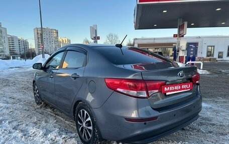 KIA Rio III рестайлинг, 2017 год, 990 000 рублей, 9 фотография