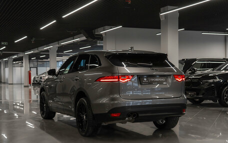 Jaguar F-Pace, 2018 год, 2 430 000 рублей, 4 фотография