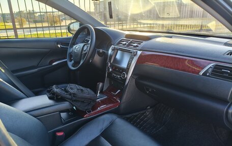 Toyota Camry, 2013 год, 1 600 000 рублей, 11 фотография